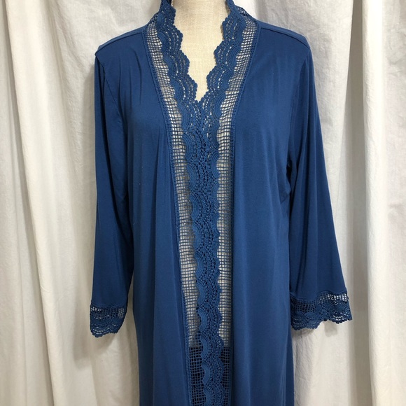 Bluetime Kimono - Picture 6 of 7